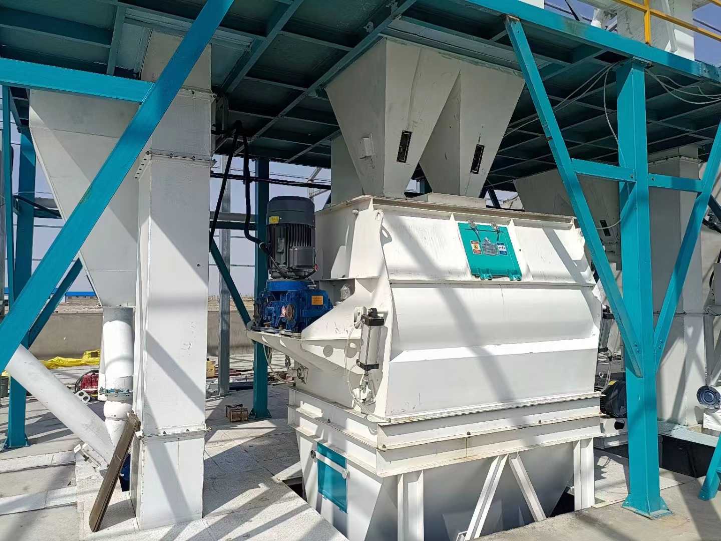 高效協同，全程智造 解析大型飼料生產線設備的集成化運作